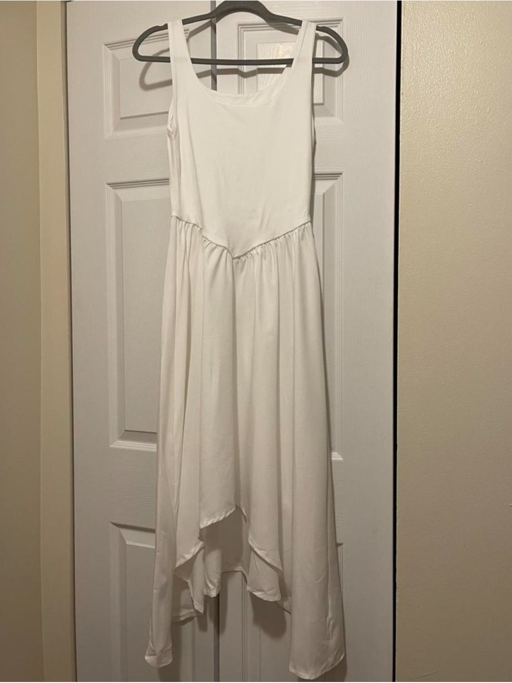 Classic White Sleeveless High-Low Dress